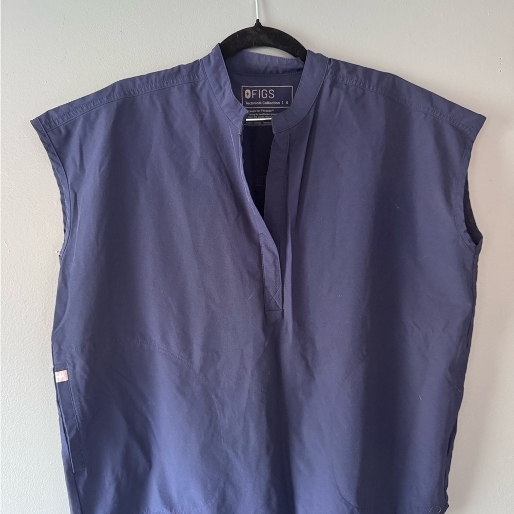 FIGS navy Rafaela top